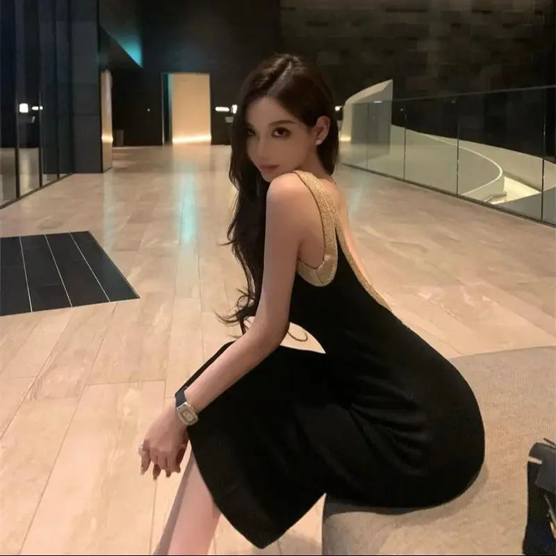 Women Sexy Backless Bodycon Sweater Dress Spring Vintage Gold Sequined Sleeveless Suspender Long Knitted Dress