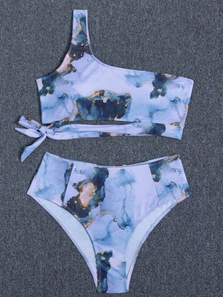 Das süße zweiteilige Bikini-Set mit Schleife