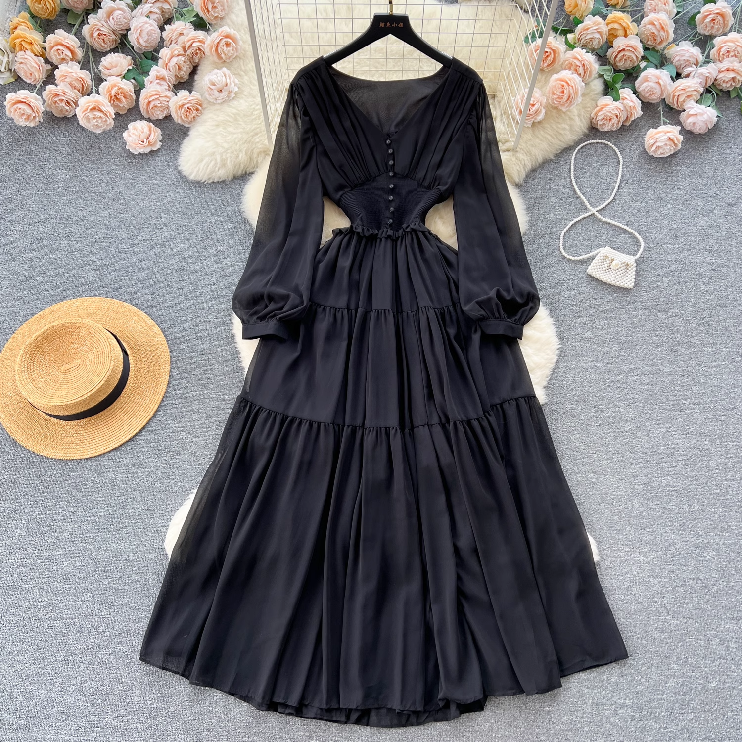 Elegant V-neck long-sleeved waist chiffon dress