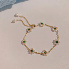 Adjustable Green Emerald and Pearl Bead Bracelet