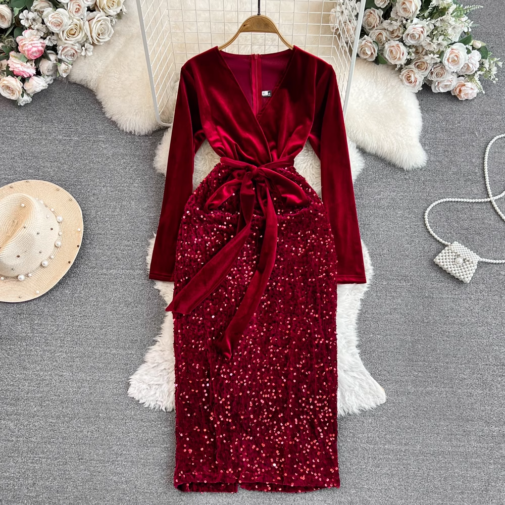 Long-sleeved V-neck waist slimming mid-length velvet spliced sequin dress