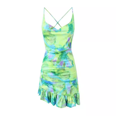 Grünes rückenfreies, unregelmäßiges Urlaubskleid