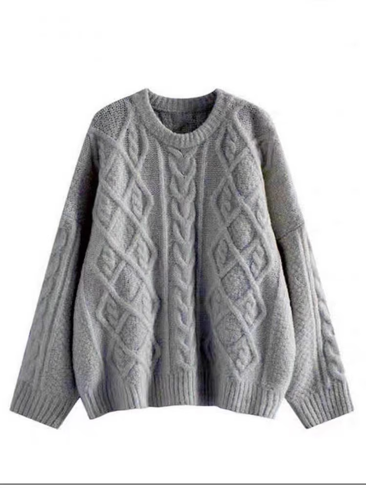 Women's fall and winter twist sweater