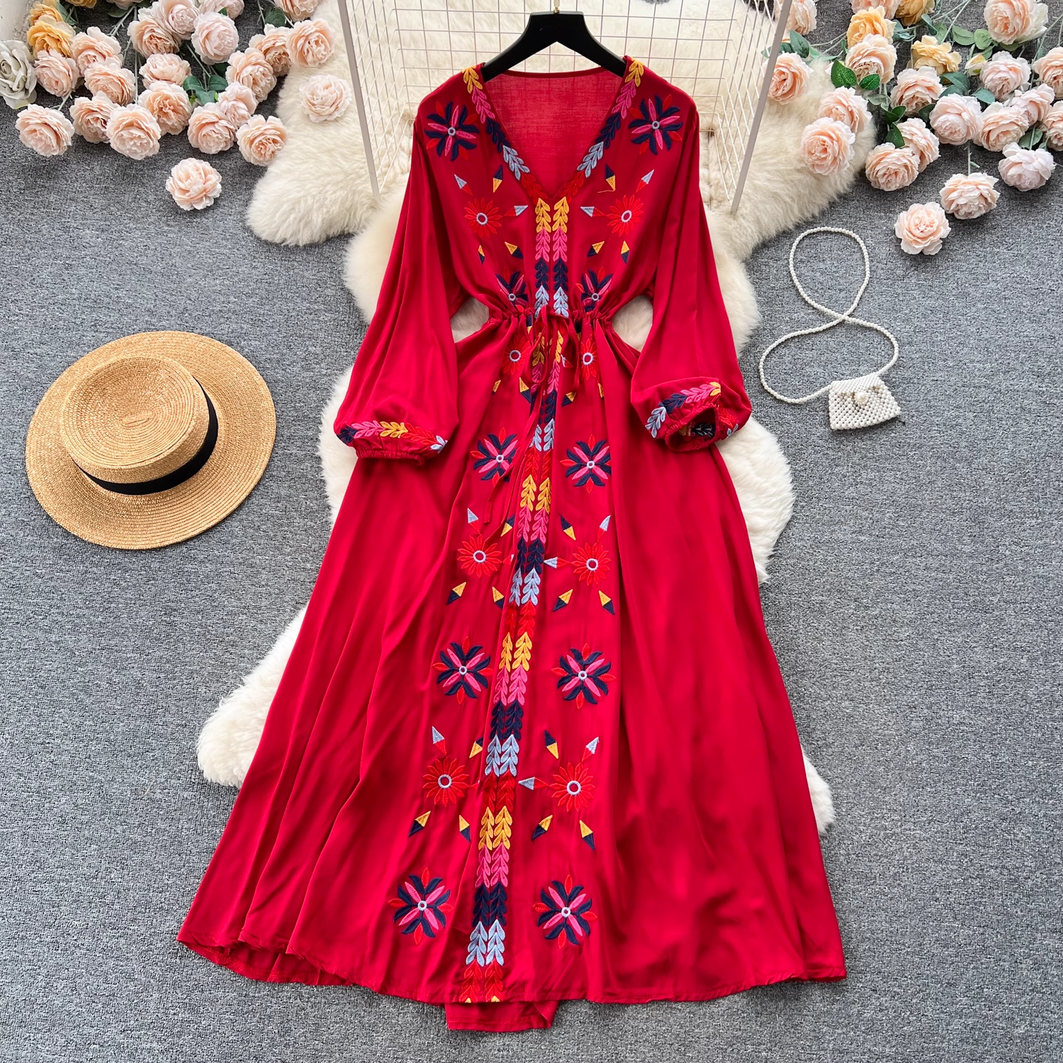 Embroidered V-neck drawstring waist dress retro ethnic style holiday dress