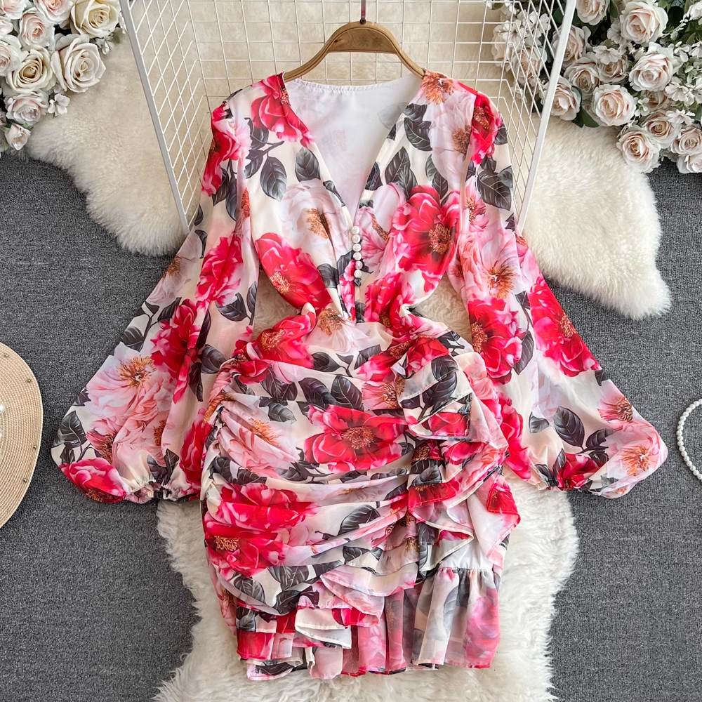 Laternen-Langarm-V-Ausschnitt-Plissee-Print-unregelmäßiges Rüschenkleid