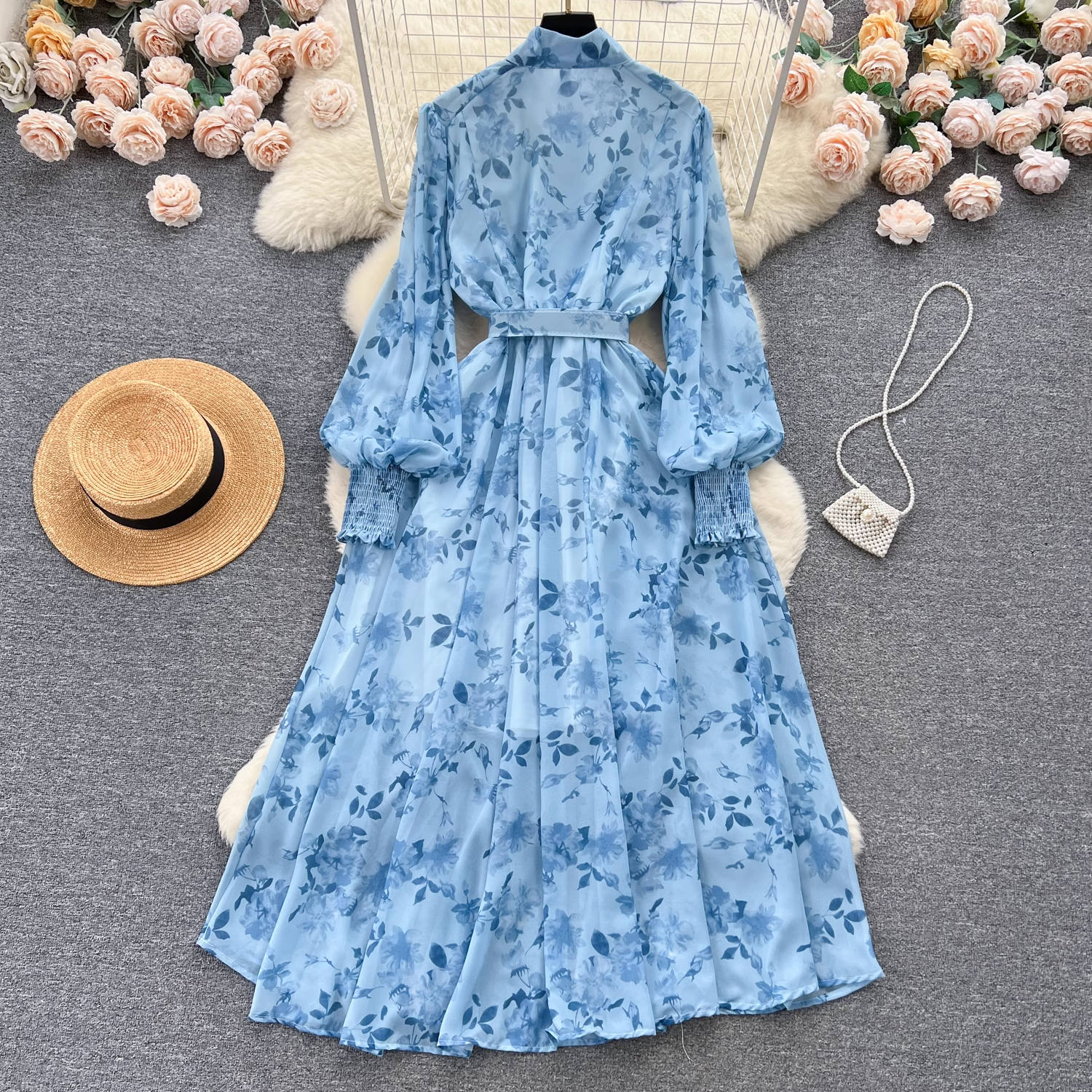 Floral dress with chiffon puffed sleeves