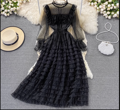 Retro trumpet-sleeve tulle dress