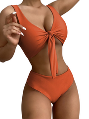 Der zweiteilige Mid Bow-Bikini