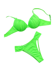 El bikini de dos piezas para las vacaciones de primavera