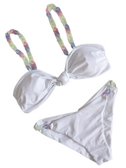 Das zweiteilige Candy Chain-Bikini-Set