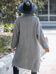 Cárdigan de manga larga con flecos y abertura delantera