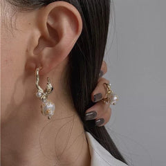 Baroque Pearl Gold Hoop Earrings