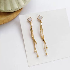 Spiralförmige Ohrringe