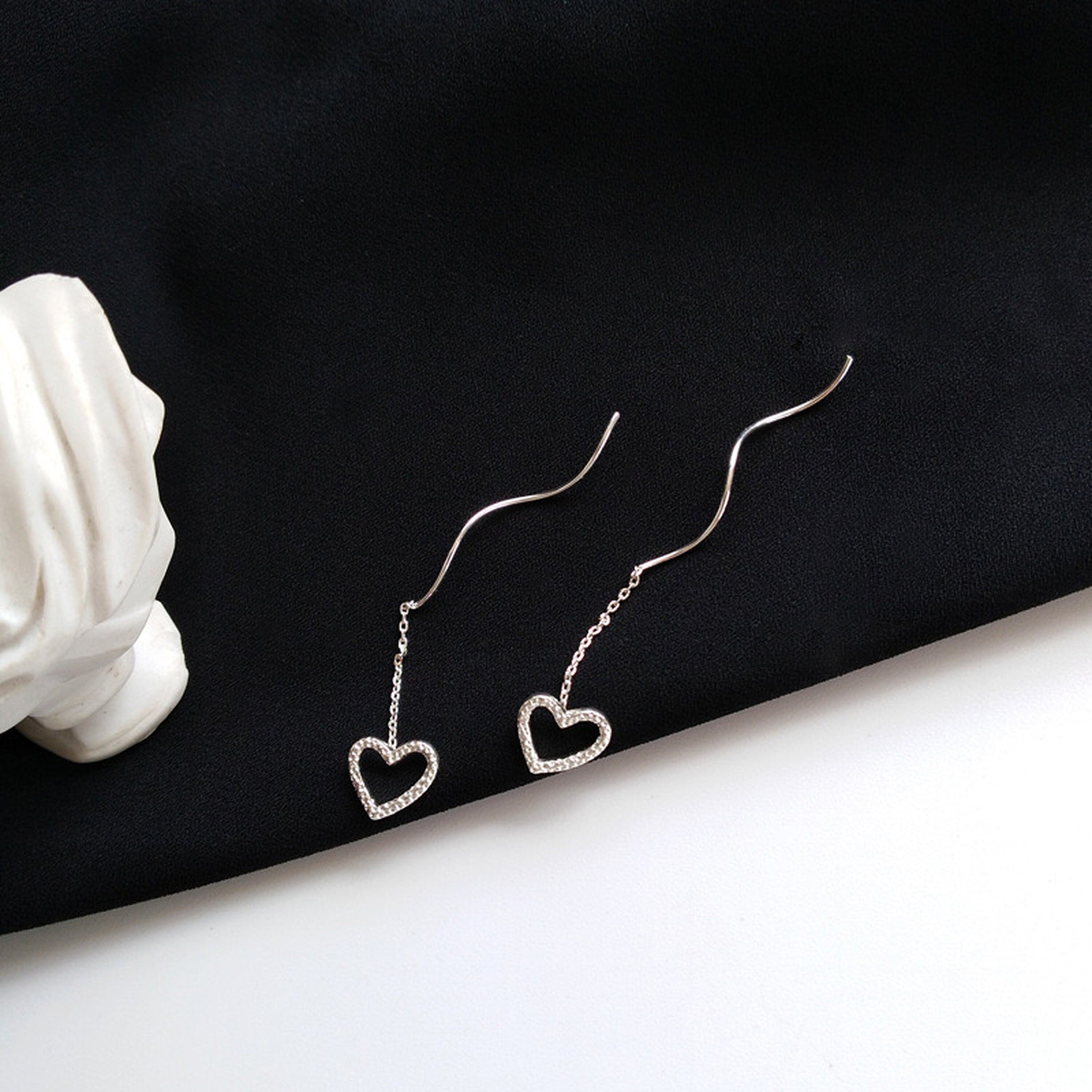 Dainty silver threader earrings