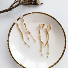 Spiralförmige Ohrringe