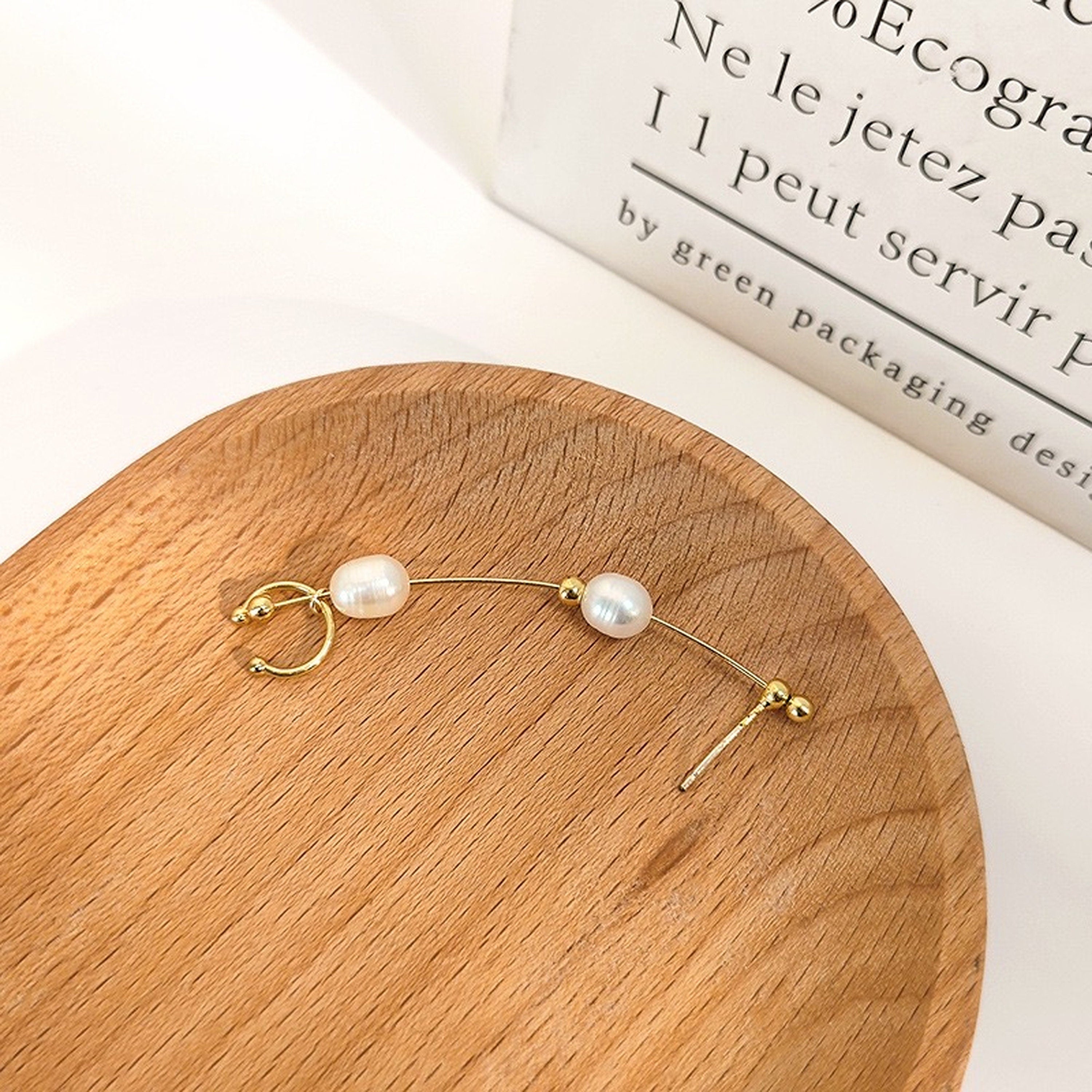 Dainty Natural Pearl Ear Crawler Climber