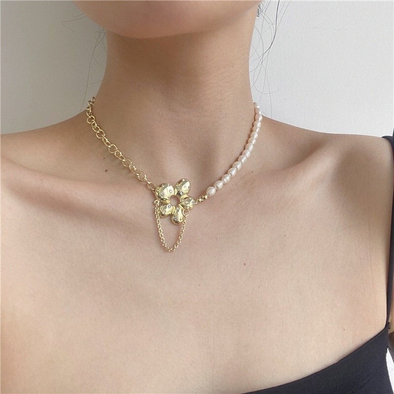 Double Layer Flower Charm Necklace