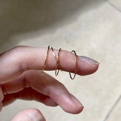 Anillo de nudillos ultrafino martillado