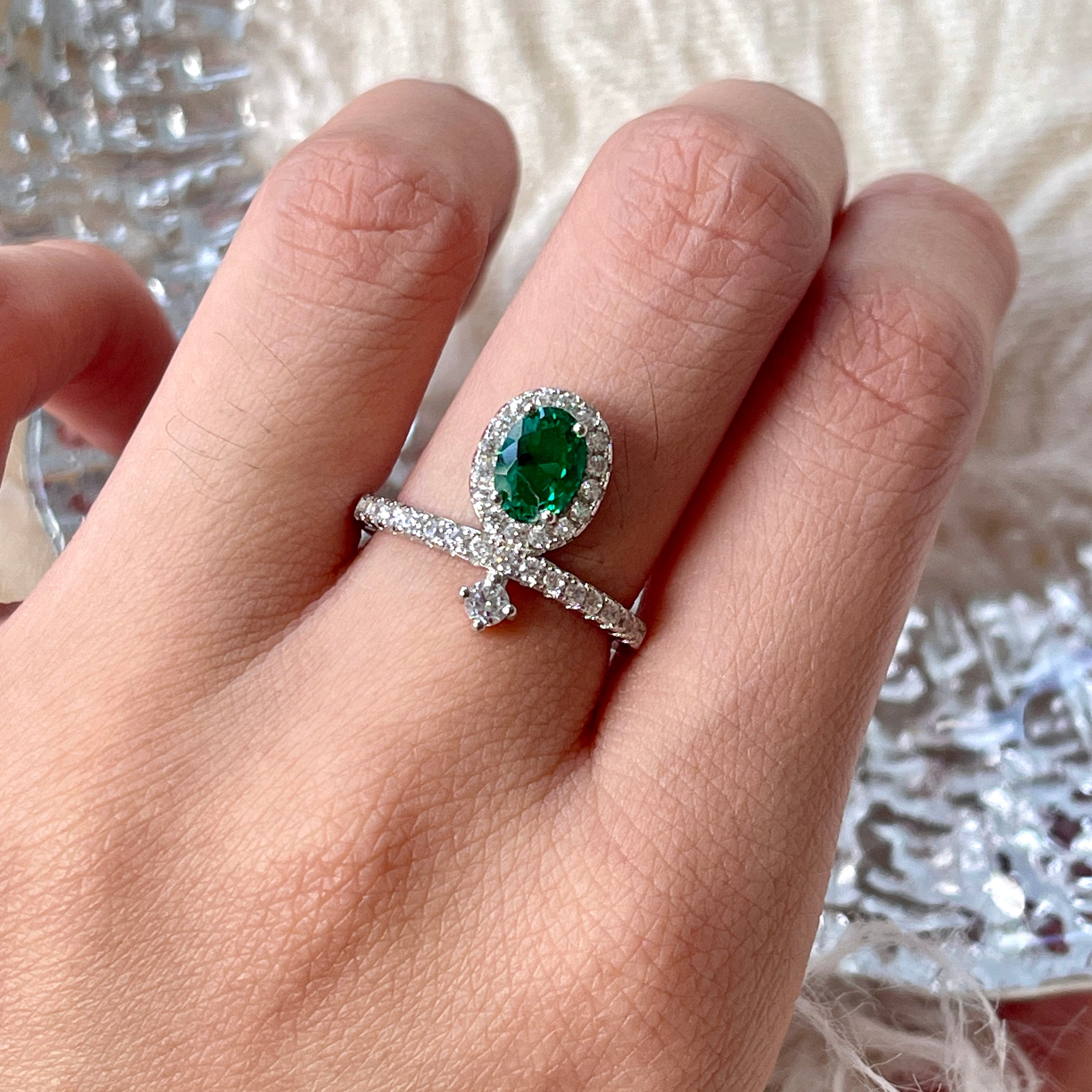 1 Carat Oval Emerald Simulant Engagement Ring