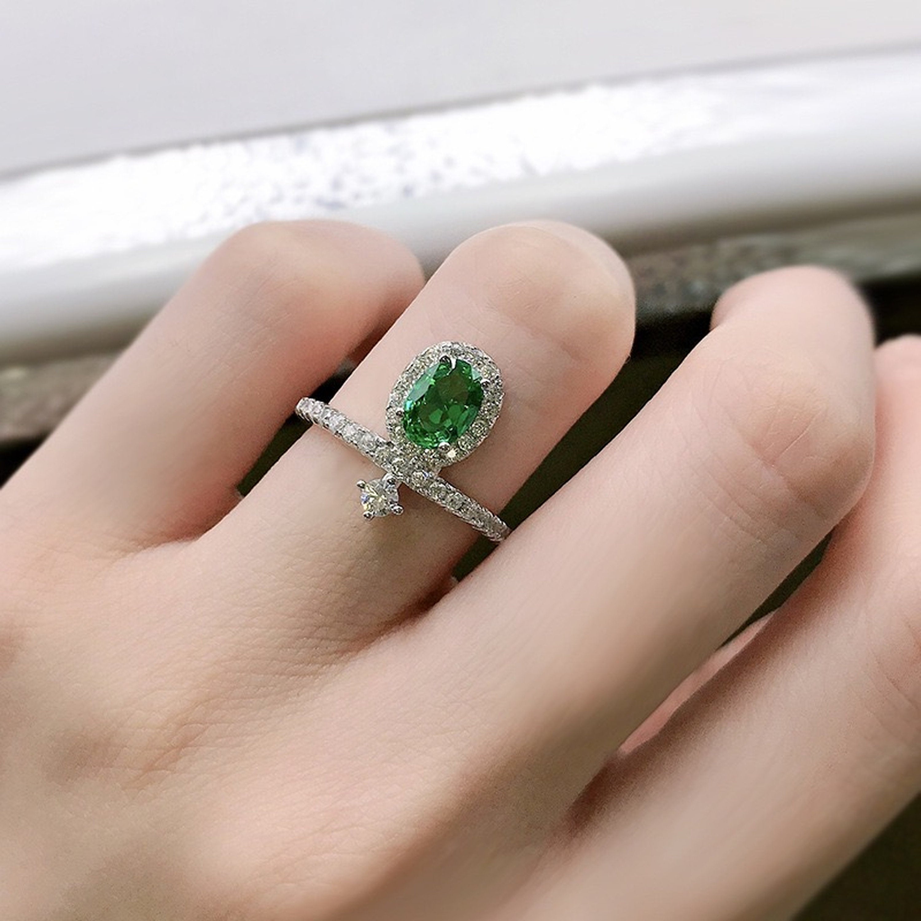 1 Carat Oval Emerald Simulant Engagement Ring