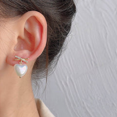 Romantic White Pearl Heart Chunky Stud Earrings