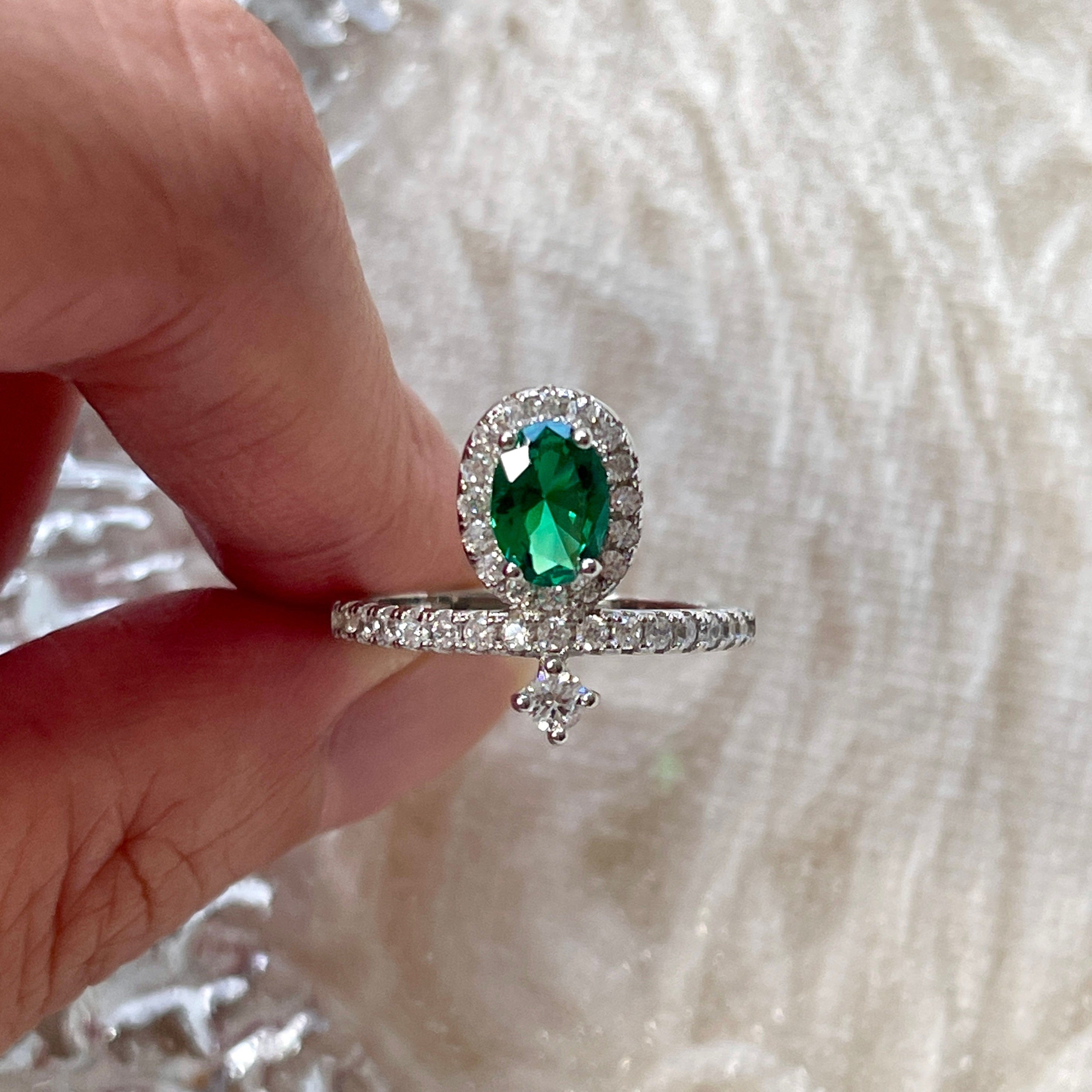 1 Carat Oval Emerald Simulant Engagement Ring