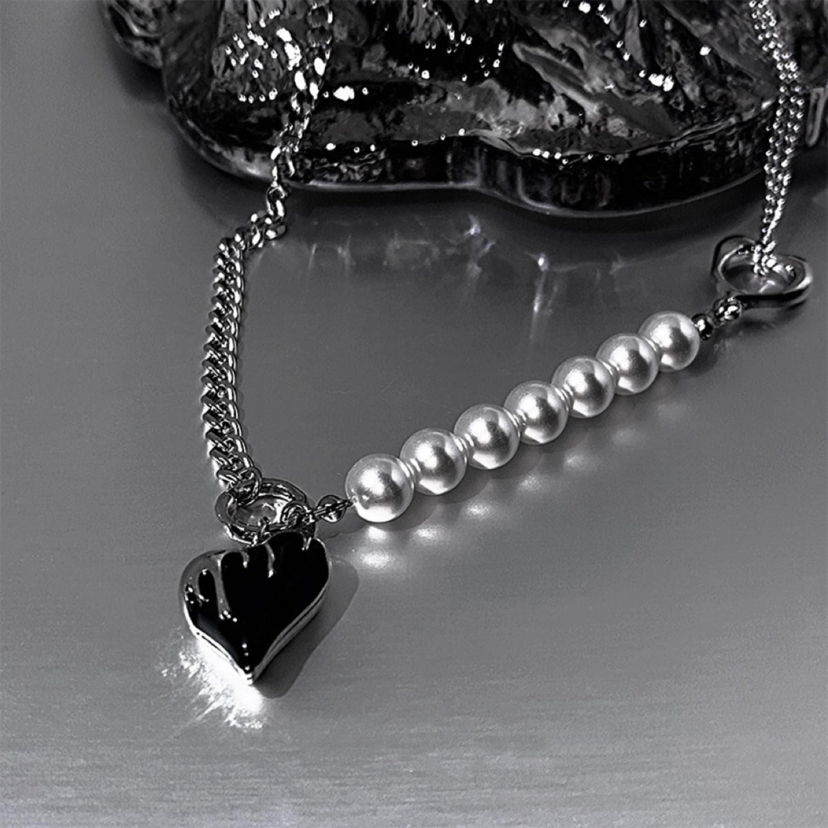 Cyberpunk Black Melting Heart Pendant Necklace