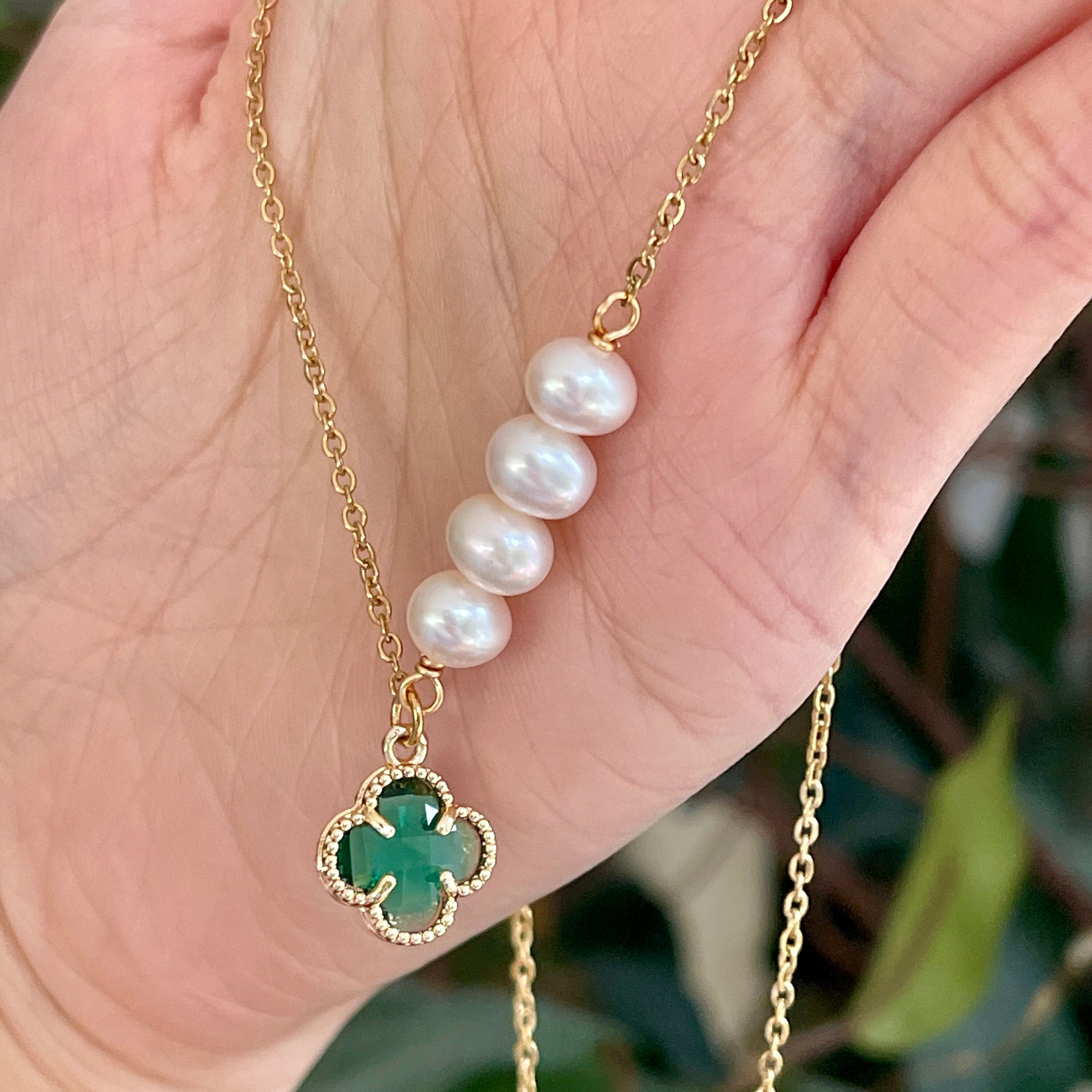 Emerald Natural Pearl Gold Necklace