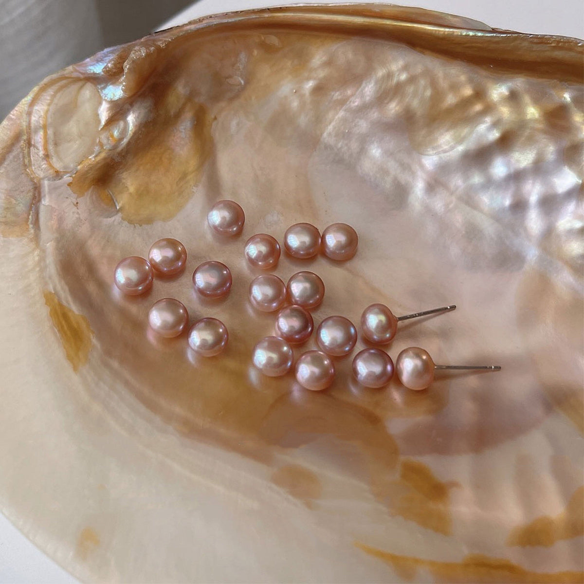 Natural Pink Pearl Everyday Simple Stud