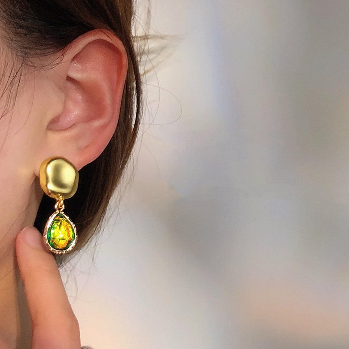 Vintage Style Teardrop Green Earrings