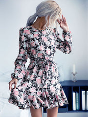 Short skirt women autumn and winter outer wearing long -sleeved dress