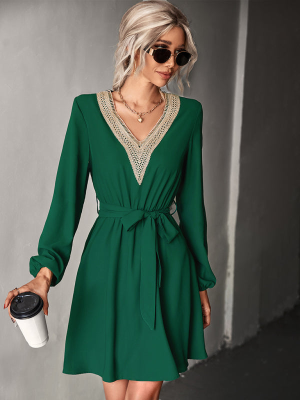 V-neck lace long-sleeved dress