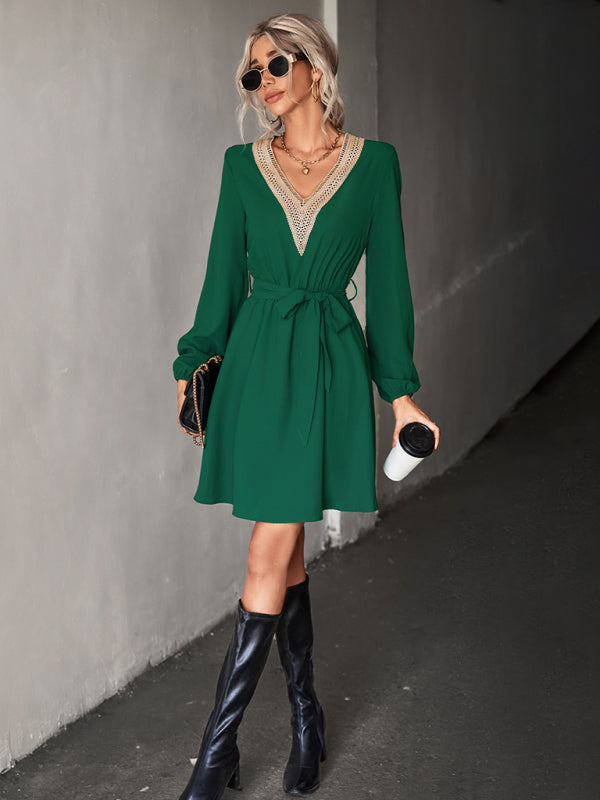 V-neck lace long-sleeved dress