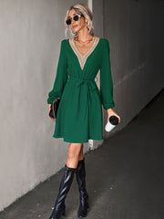 V-neck lace long-sleeved dress
