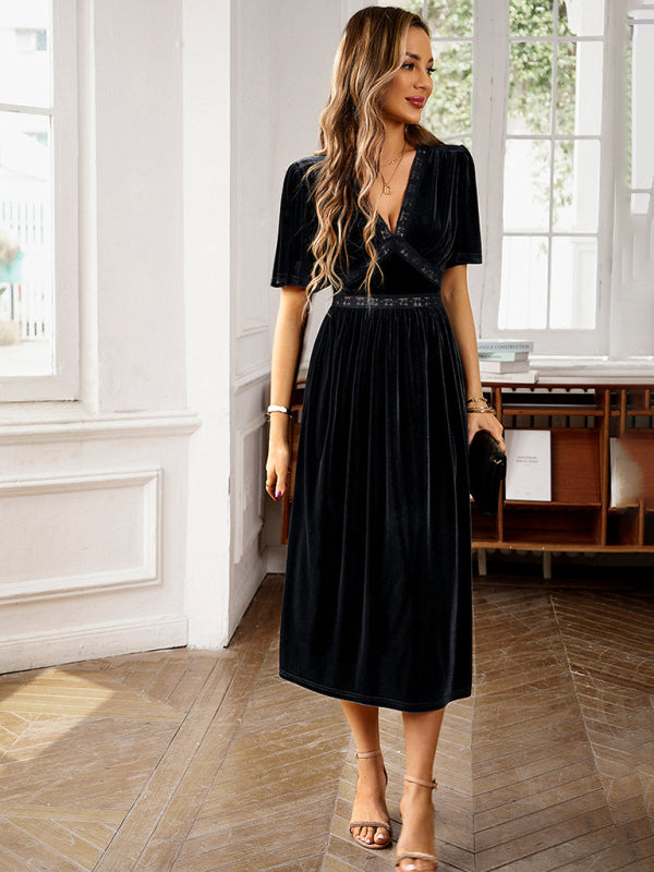 elegant V-neck short-sleeved velvet dress