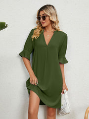 solid color V-neck loose gathered five-quarter sleeve dress