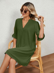 solid color V-neck loose gathered five-quarter sleeve dress