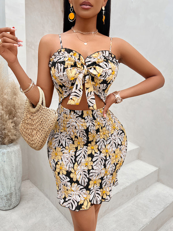 Sexy printed waist-cinching suspender dress