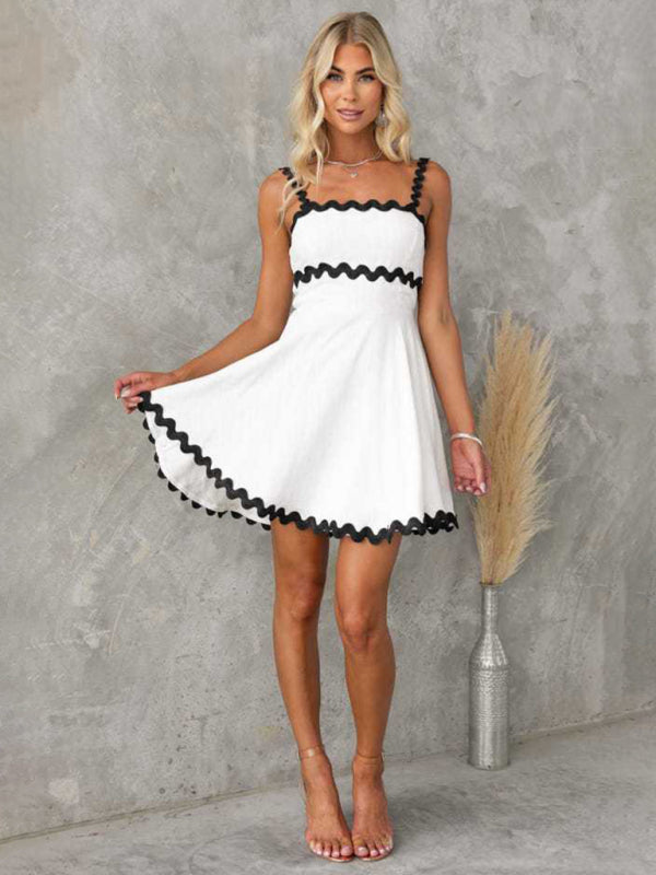 fresh and sweet solid color sexy suspender short dress