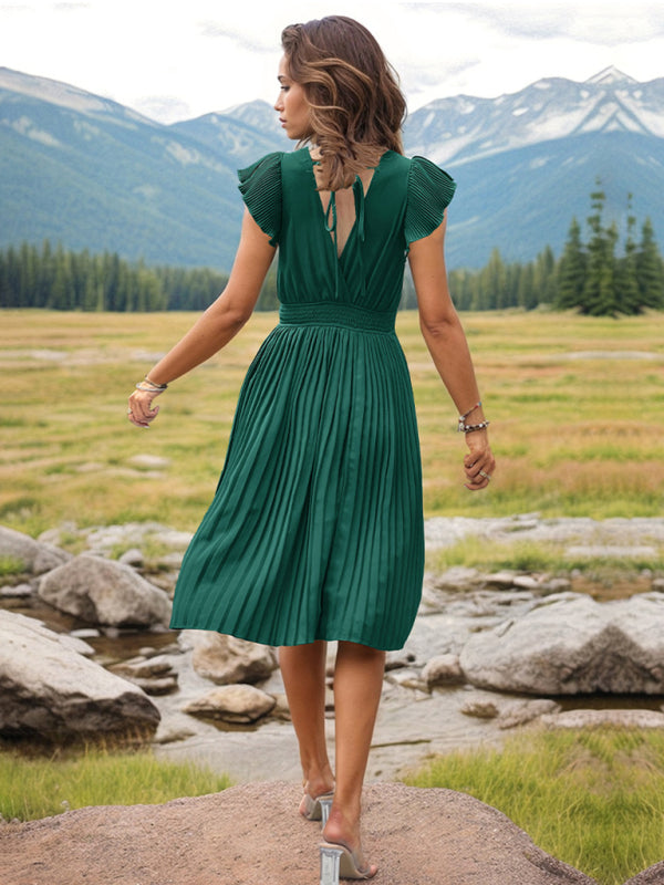 style simple temperament V-neck high-waisted pleated dress