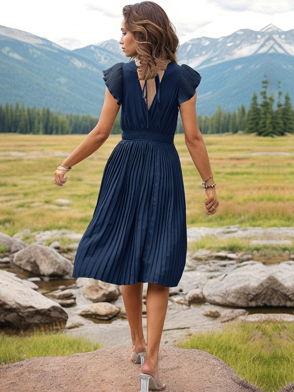style simple temperament V-neck high-waisted pleated dress