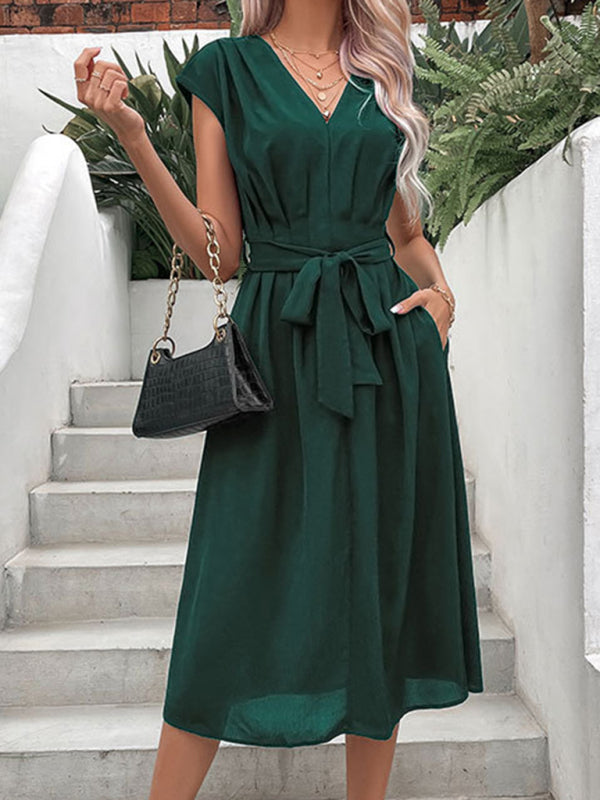 style strappy v-neck black dress