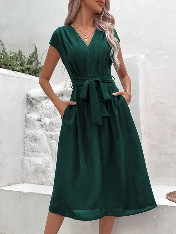style strappy v-neck black dress
