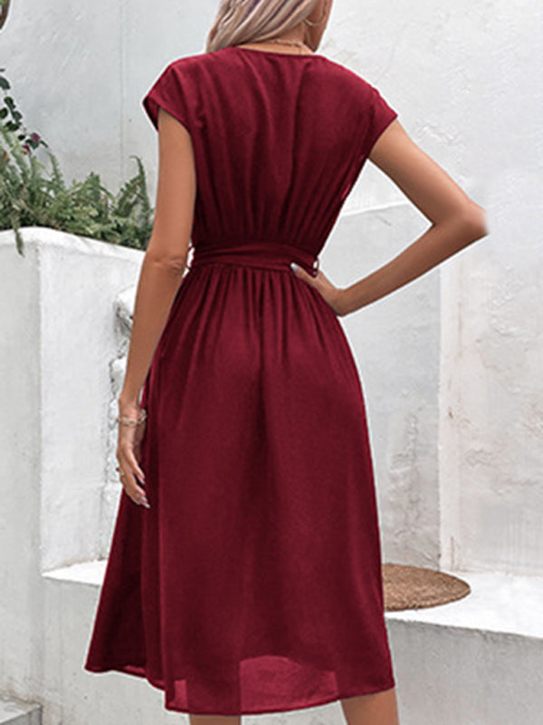 style strappy v-neck black dress