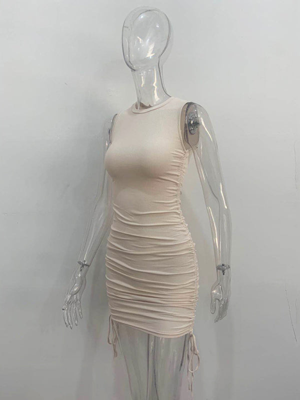 slim fit hip-hugging vest dress