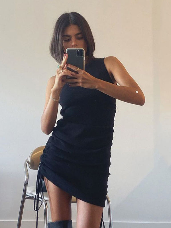 slim fit hip-hugging vest dress