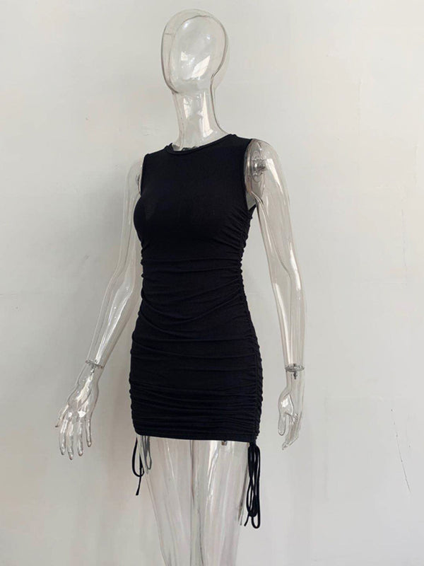 slim fit hip-hugging vest dress