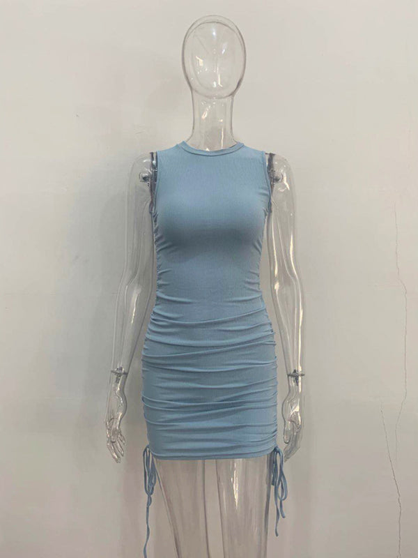 slim fit hip-hugging vest dress