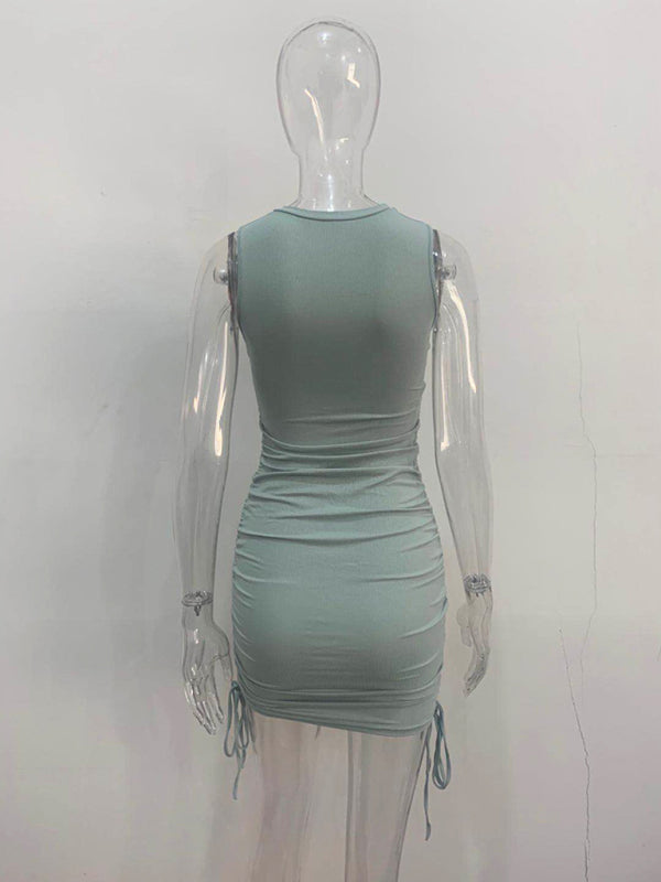 slim fit hip-hugging vest dress