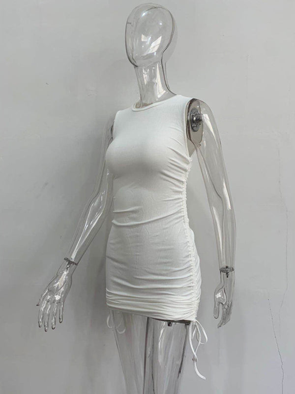 slim fit hip-hugging vest dress